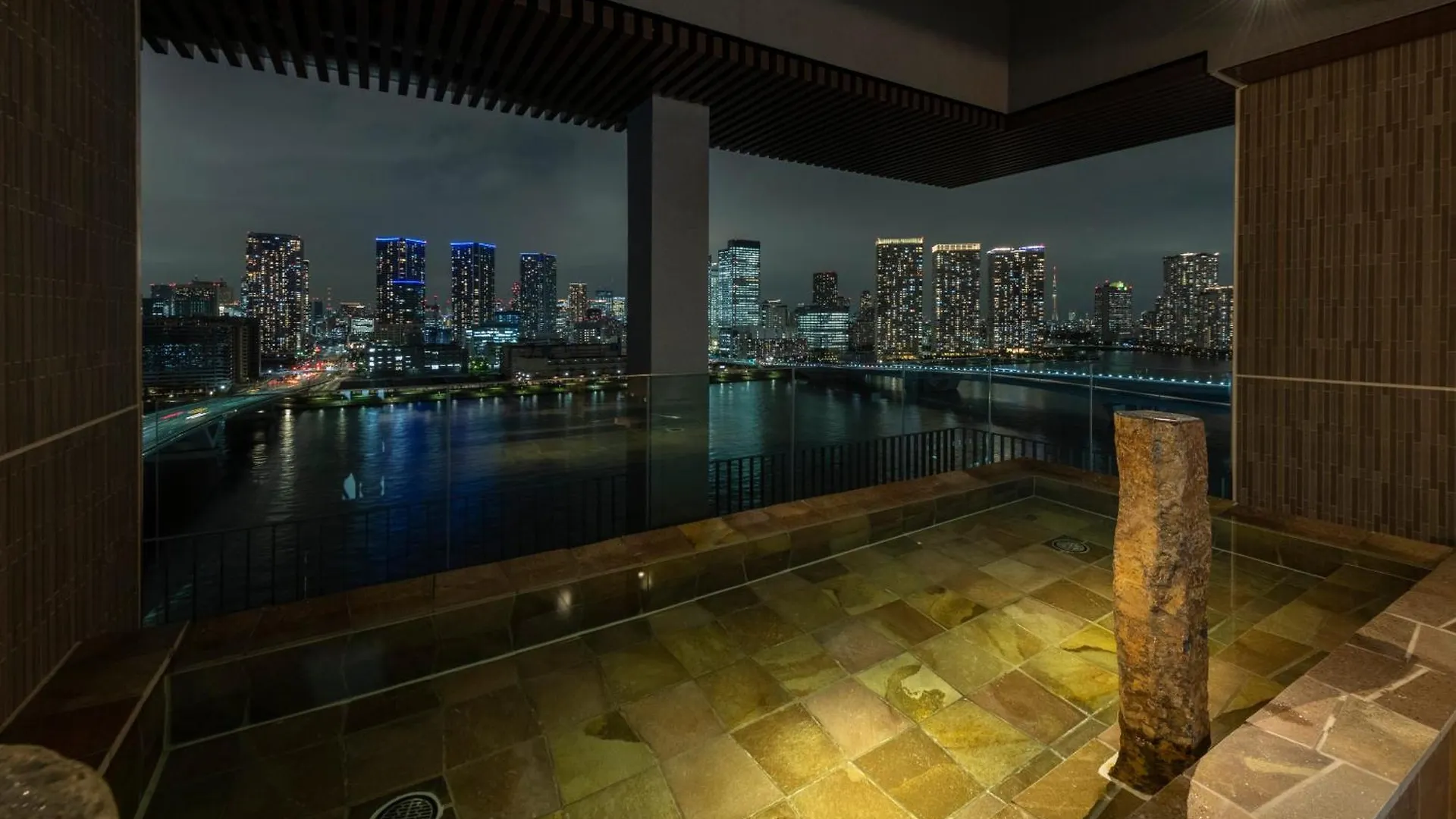 La Vista Tokyo Bay 호텔 4*,