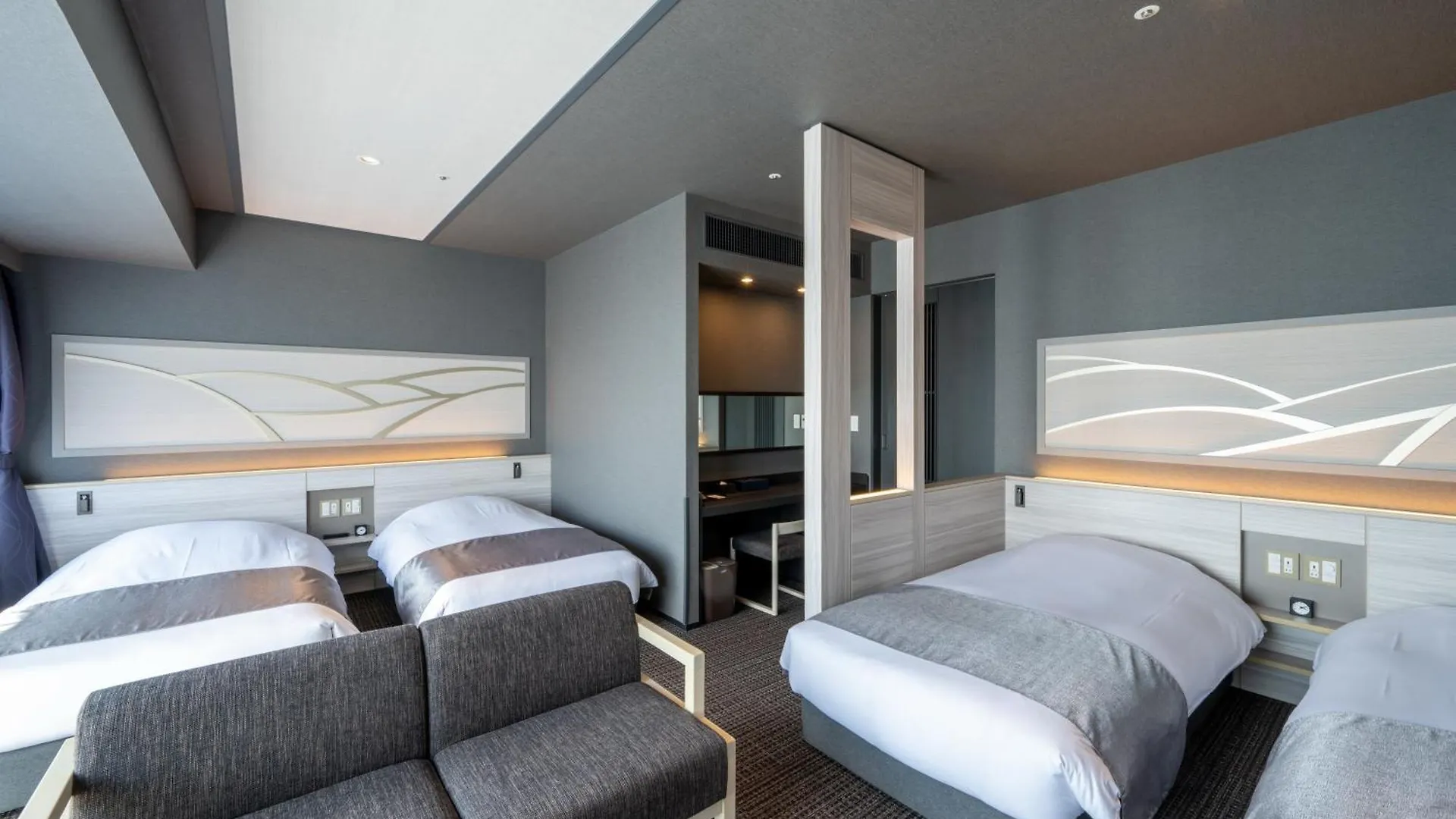 La Vista Tokyo Bay Hotel