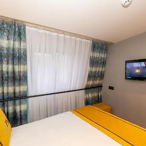 Peri Taksim 2* Istanboel